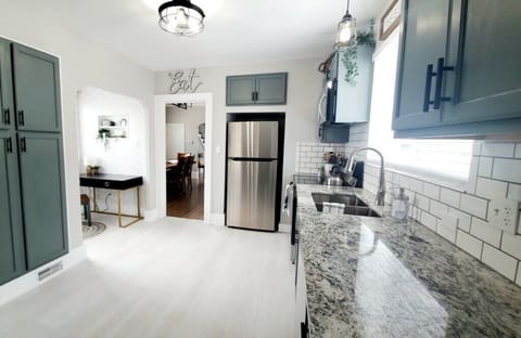 Fully equipped kitchen