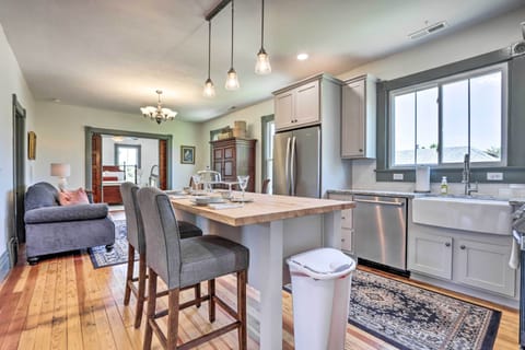 Kitchen | Stainless Steel Appliances | Cooking Basics