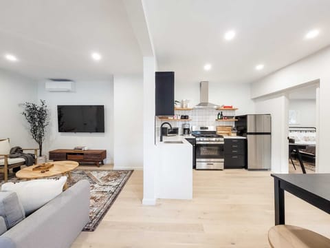 Living Room & Kitchen