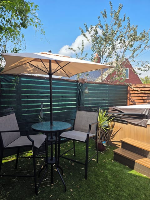 Your courtyard garden with hot tub