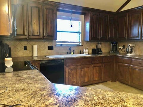 [Kitchen] Fully stocked & equipped kitchen with updated appliances.