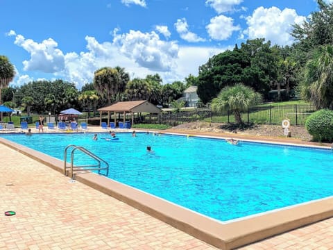 Olympic sized swimming pool for those HOT Florida days. Swimming area has covered picnic tables available on a first come first serve basis and restrooms are available. Inside unit you will find some pool noodles, a kick board, and some pool toys.