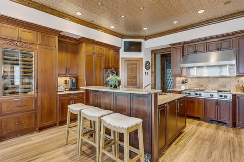 Built in sub zero refrigerator and freezer - 6 burner gas and hood range