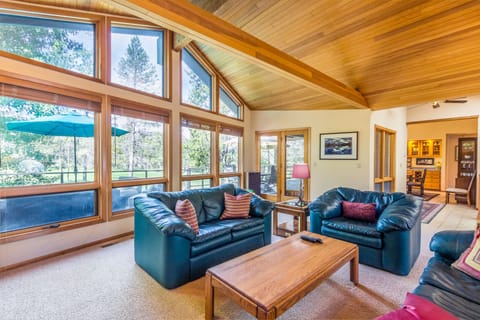 Living Room - Main Level