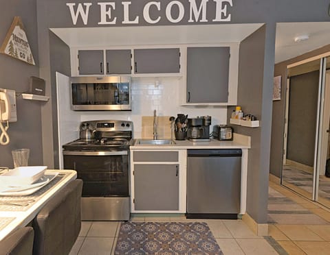 The modern kitchen is a great place to make a snack, cook a meal, or anything in between!