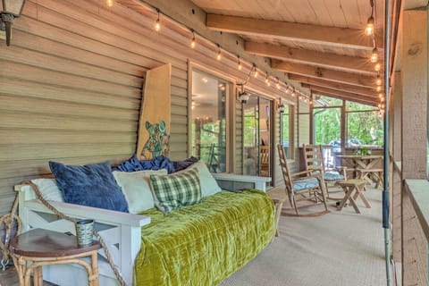 Screened Porch