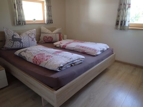 Appartement Bergblick + Natrun - Hotel Sonnenlicht Bed and Breakfast in Maria Alm