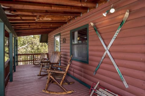 Rock your cares away with an awesome view of mountains, sunsets, & wildlife.