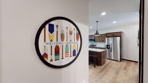 7f1b49f4-970a-439c-aede-1938e7a977d8