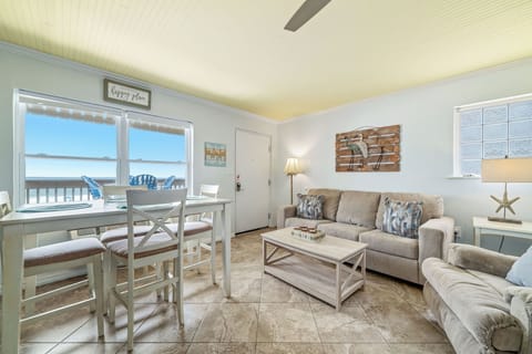 Welcome to Gulf Village 207!