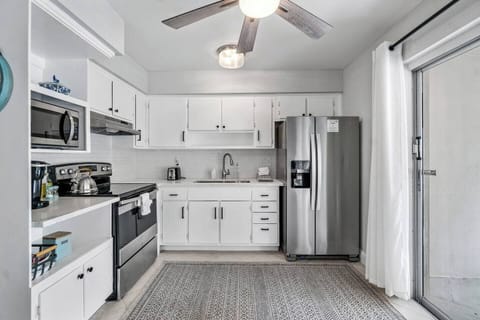 e4ac0e4d-124b-49e9-8ebc-3f3a3d53d09b