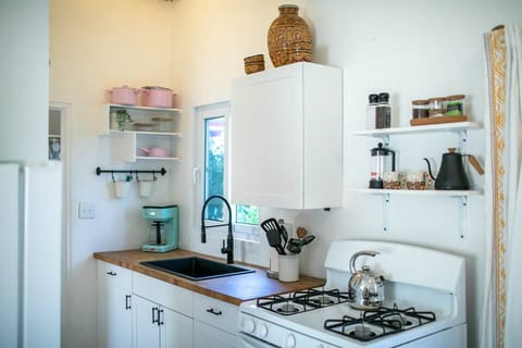 997f9157 d96c 4150 b650 a5c4f2c83ac9