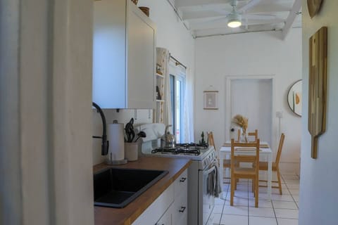 6ddf9cf2 3f0b 4441 80f7 24c9508eac40