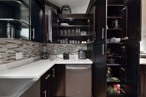 Calphalon Hard-Anodized Cookwear and Lots of Dinnerware and glasses.