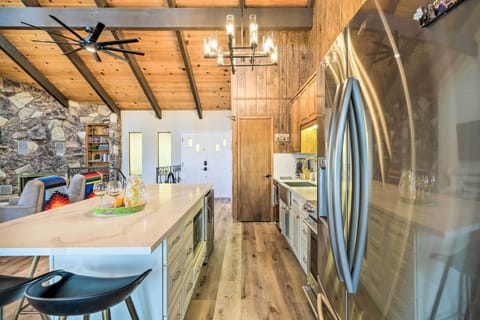 Kitchen | Fully Equipped | Stainless Steel Appliances