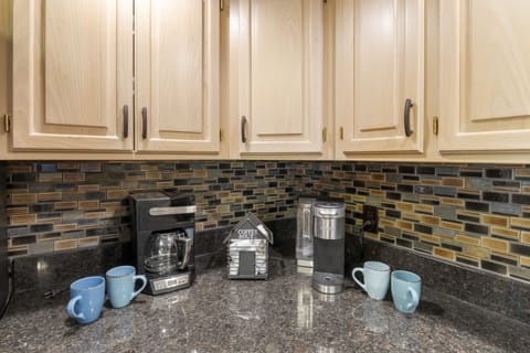Coffee Bar with Coffee Maker and Keurig