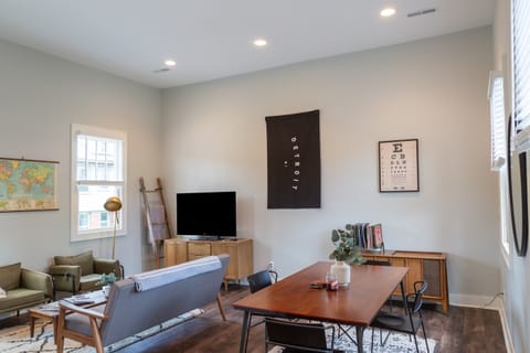 "This was our 2nd time staying here! Very easy and low-key stay. Hosts are extremely responsive and timely. Everything is neat and clean. Every time we visit Detroit, we look to see if this spot is available :)" - Mizpah Joy, 5 Star Review