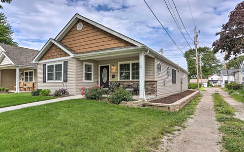 Port Clinton Vacation Rental | 3BR | 2BA | Step-Free Access | 1,500 Sq Ft