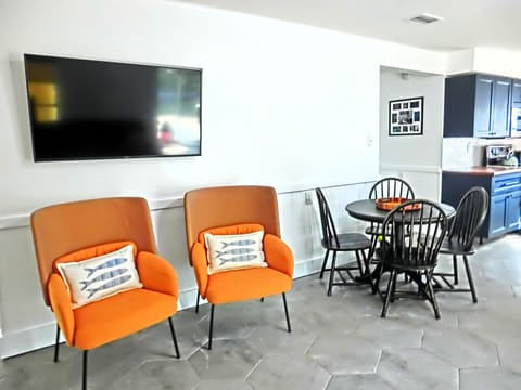 Additional Living Room Seating