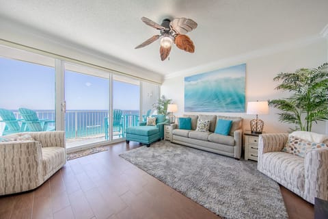 Gulf front living room.
