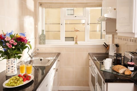 Fresh Escapes - Bayfort Sea Studio - Torquay - Sea Views