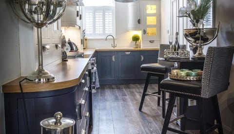 Ram Lodge -  a house that sleeps 10 guests  in 6 bedrooms Cottage in England