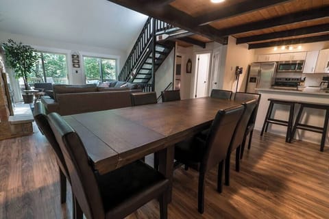 8a7e425c-6308-4260-80cf-be70ff23b533