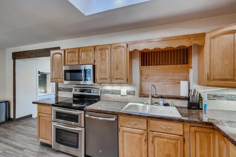 Main level kitchen, 1 of 2. Fully stocked including Keurig+coffee, blender, etc.