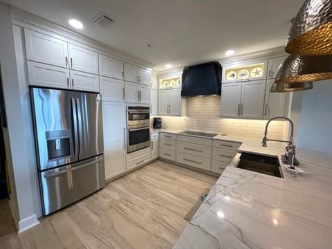 Full stocked custom kitchen - No detail left out. 