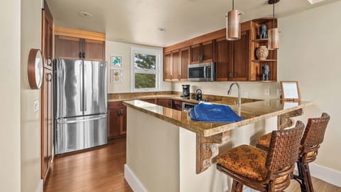Whalers Cove at Koloa Landing #234 - Fully Equipped Kitchen & Breakfast Bar - Parrish Kauai