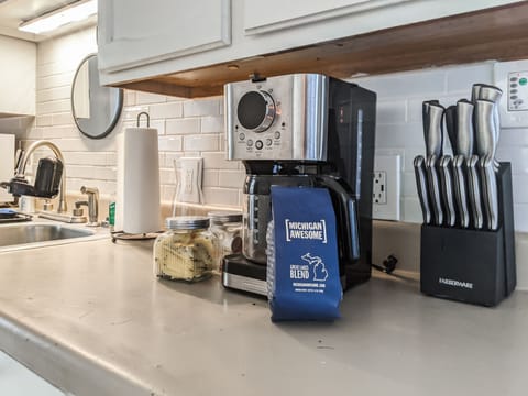 The coffee says it all.