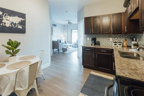 We've got everything you need to get your chef on! Swing by the farmer's market just down the street on Saturday mornings for all your fresh produce!