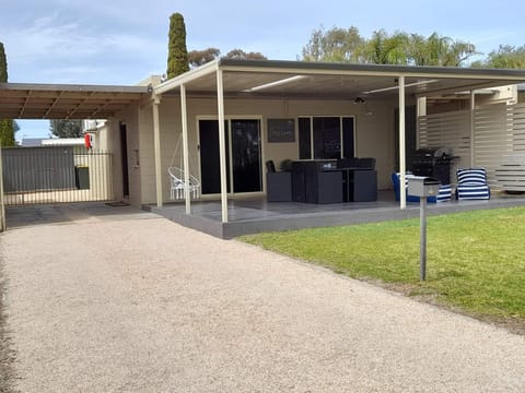 Front of unit