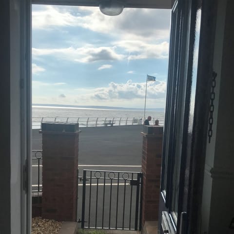 Front entrance, directly onto promenade