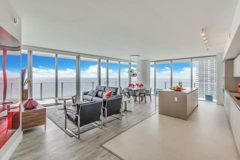 Ocean Front Living and Dining Room