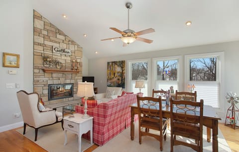 Coach House Living Area + Dining