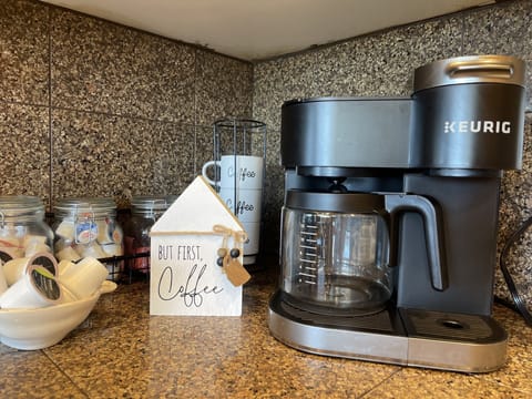 Enjoy the Keurig K-Duo single cup and carafe coffee maker