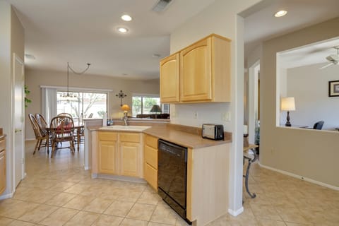 Fully Equipped Kitchen | Blender