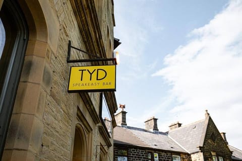 Local Speakeasy Bar - TYD