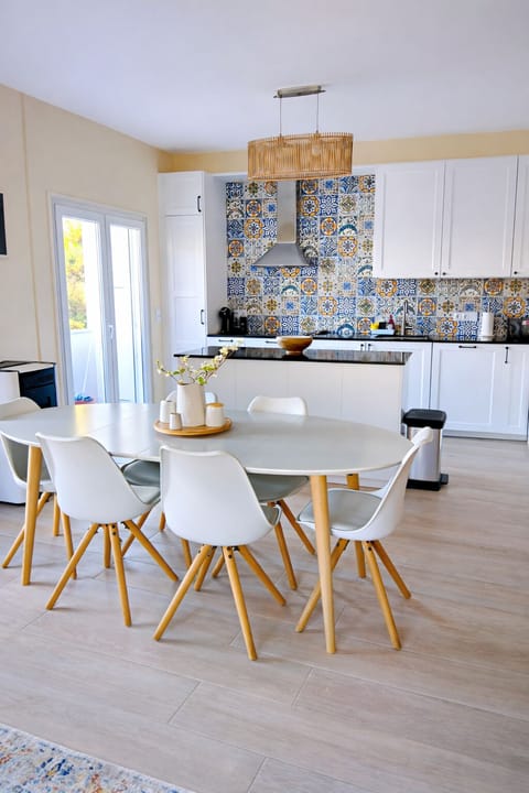 Fully equipped kitchen renovated in 2026
