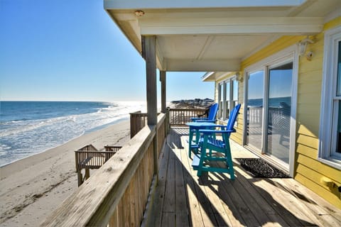 Upper Deck