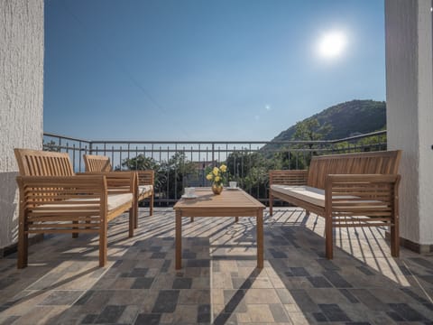 The mountain air mixes with the coastal and you will have a view of the coast 