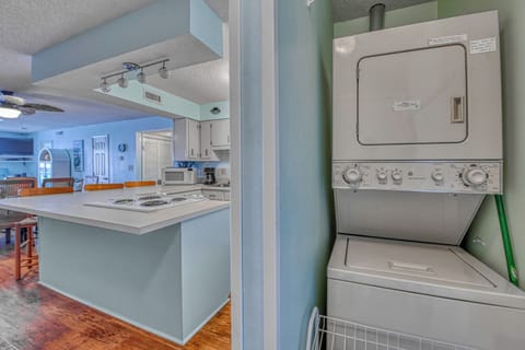 Sea Cloisters II 303A