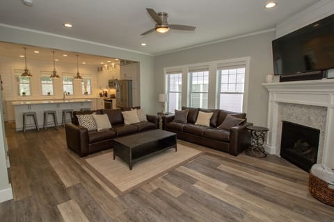 Main Level | Living Room