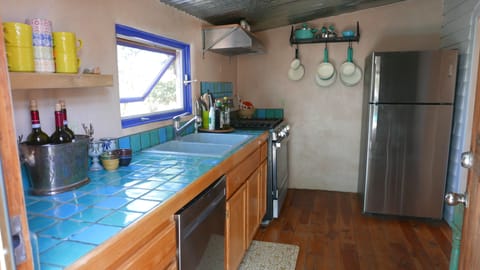 BRAND NEW GE APPLIANCES. THE QUIETEST DISHWASHER!