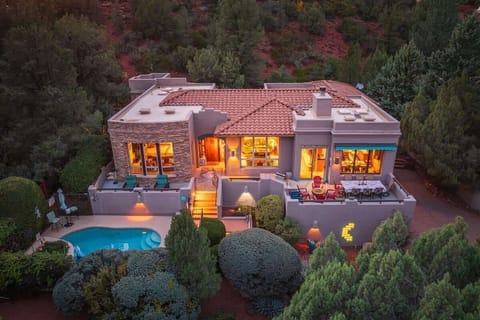 This luxurious Sedona retreat has a private pool to swim in and lounge