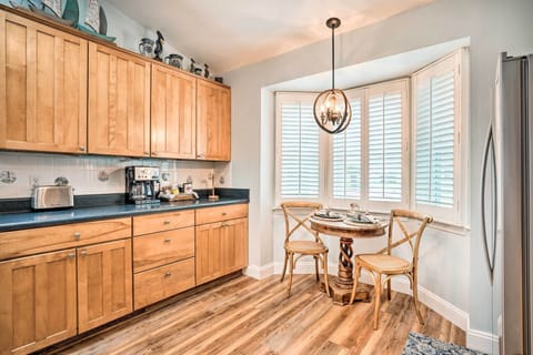 Kitchen | Fully Equipped