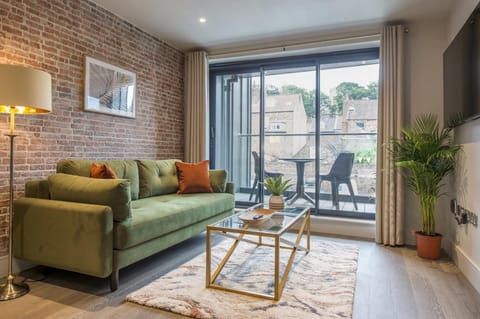 Living Room / Lounge
