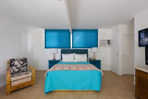 Your suite features a queen bed.