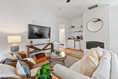 e9e12d96-d3f8-4071-96df-ca50202d7de3